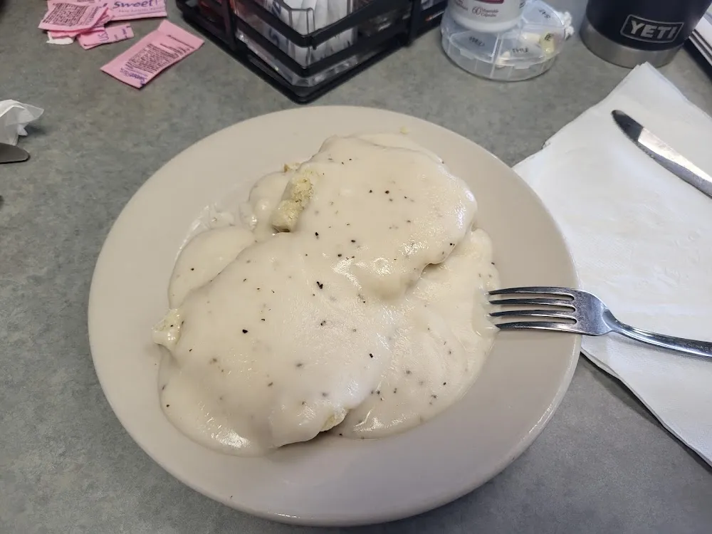 Amaaaazing Biscuits and Gravy